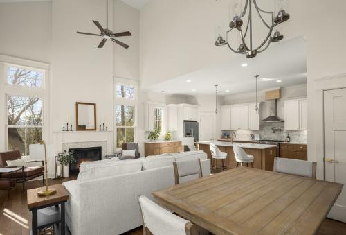 Chimney Crossing at Champion Hills rustic kitchen and dining room.