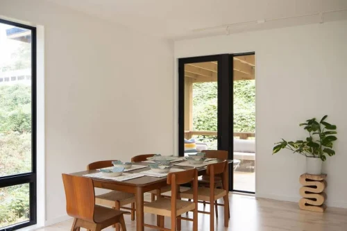 Haith interior