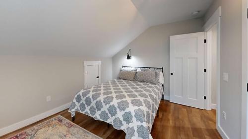 Blue Ridge Modern Farmhouse small bedroom.