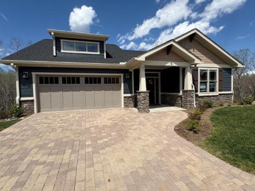 Pinnacle at Arabella blue exterior.