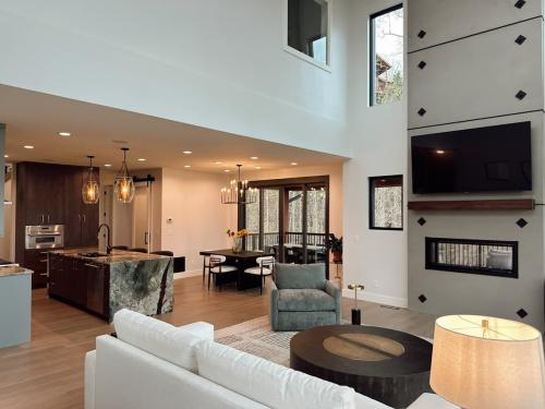 Southern Eclipse house living room, dining room, kitchen.