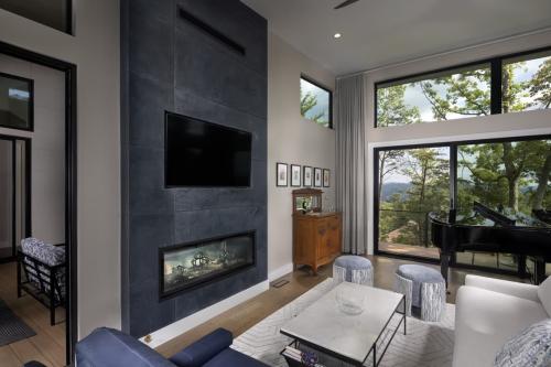the-perch-fireplace